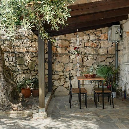 Orama Stone Apartments - Authentic Hospitality In A Historical Location, By Zantewize Exterior foto
